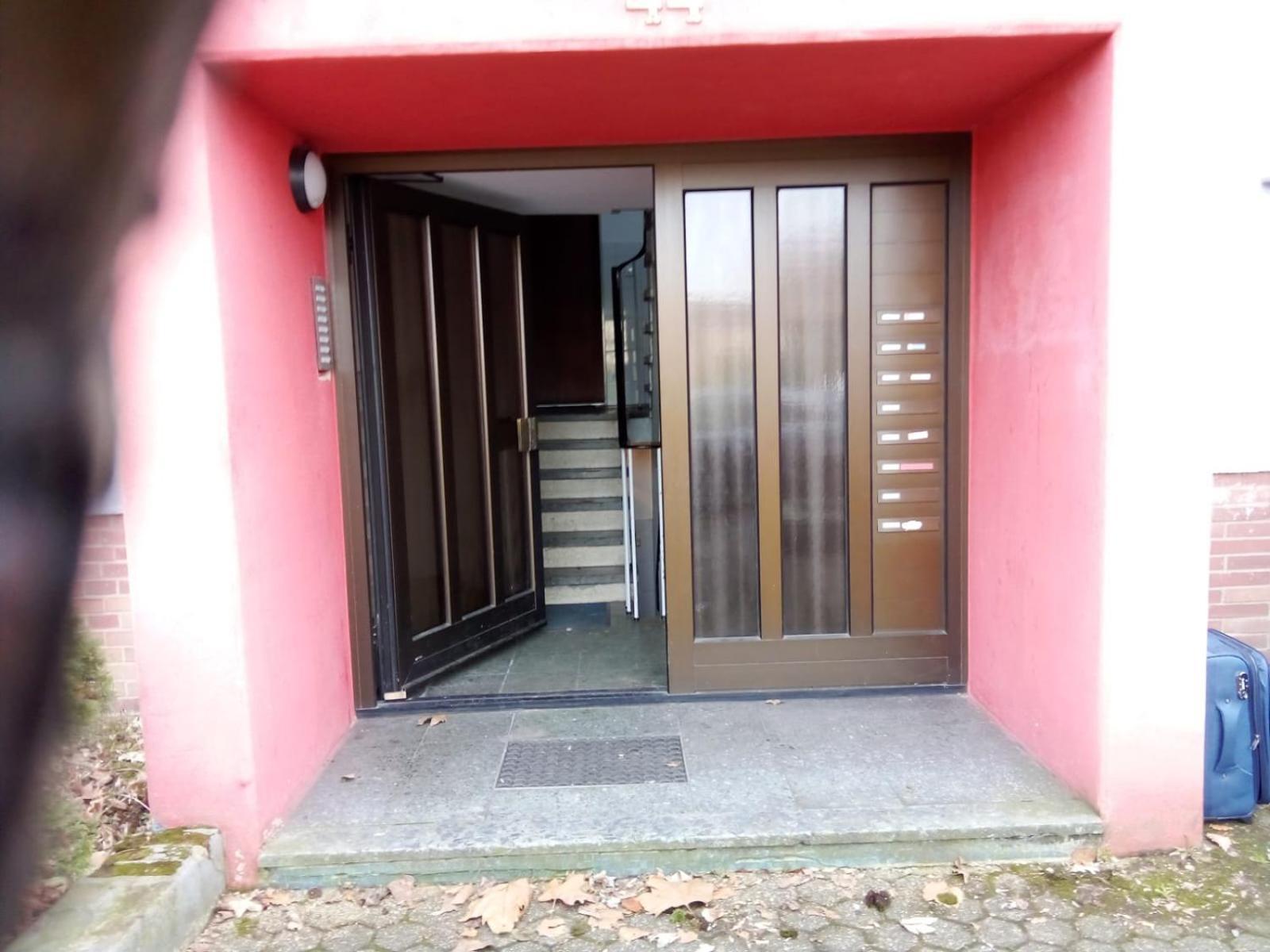 Ferienwohnung Monteurwohnung Messewohnung Duisburg Sued Grenze Duesseldorf 6 Personen Kültér fotó