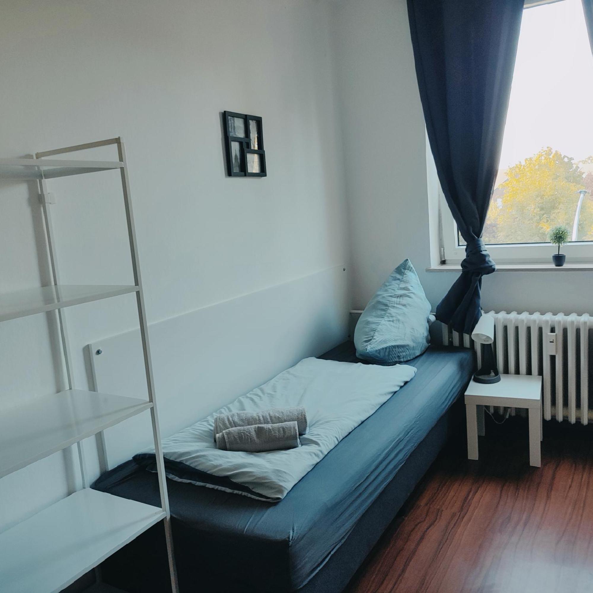 Ferienwohnung Monteurwohnung Messewohnung Duisburg Sued Grenze Duesseldorf 6 Personen Kültér fotó
